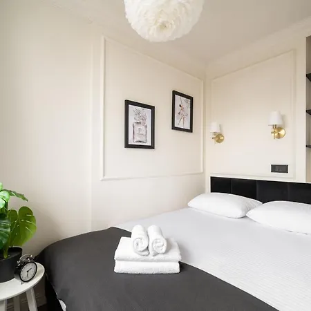 Petit Paris 36 Apartament